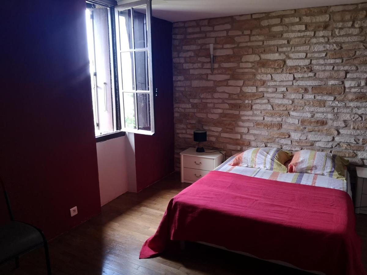 Maison atypique à Cordes-Sur-Ciel 2 chambres Esterno foto